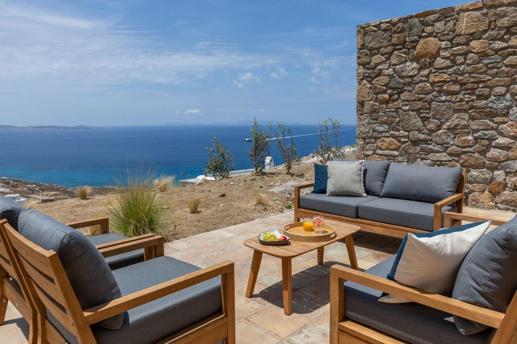 Mykonos 3 Bedroom Luxury Private Pool Views Villa